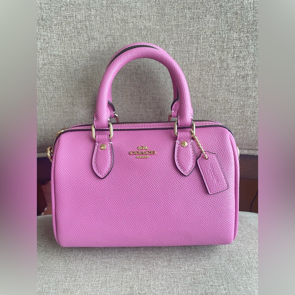 NWT!COACH MINI ROWAN CROSSBODY BAG(COACH CV404)GOLD/FUCHSIA fast shipping - Picture 1 of 7